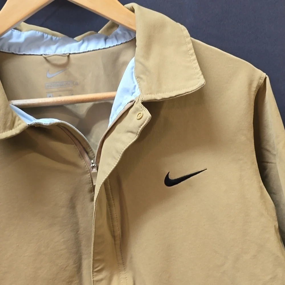 NIKE | Men's Standard Fit Breathable | Bomber Style Jacket | Size Medium​